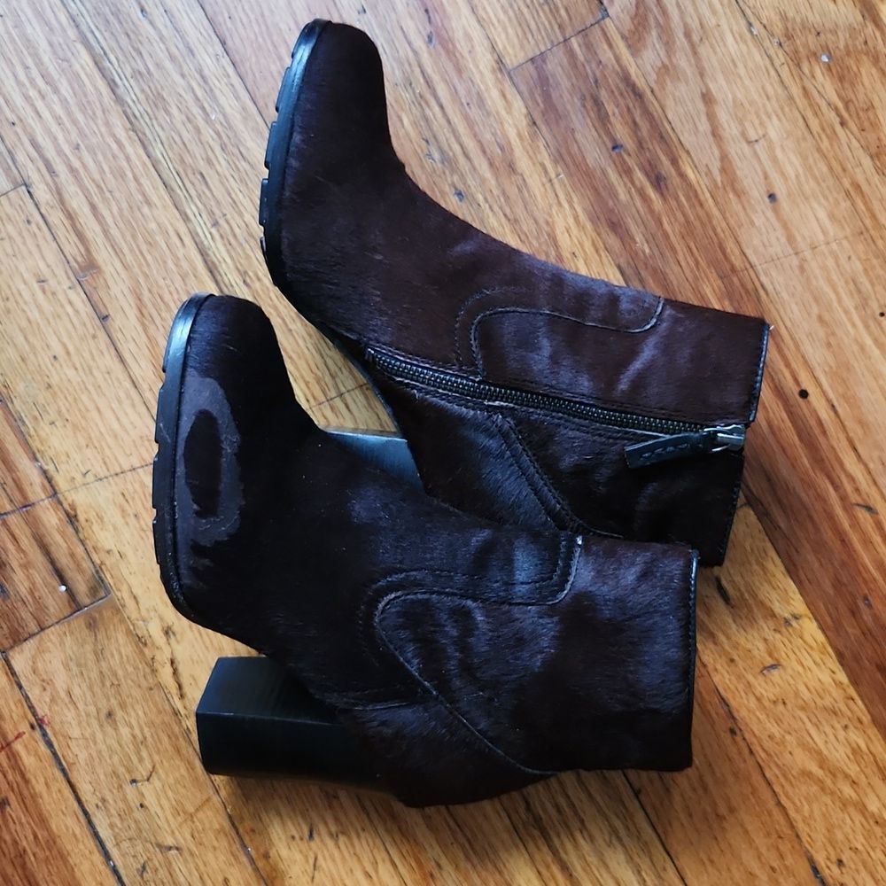Frye Parker cow fur heels boots - Picture 6 of 12